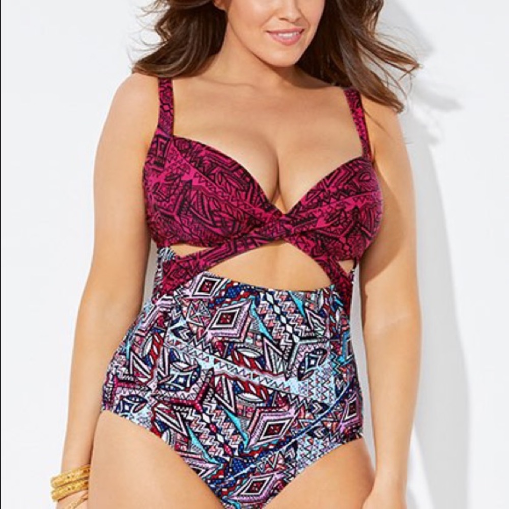 One piece swim suit